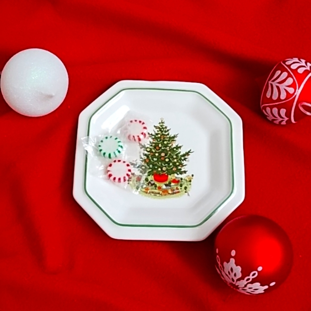 Christmas Heritage Mint Tray